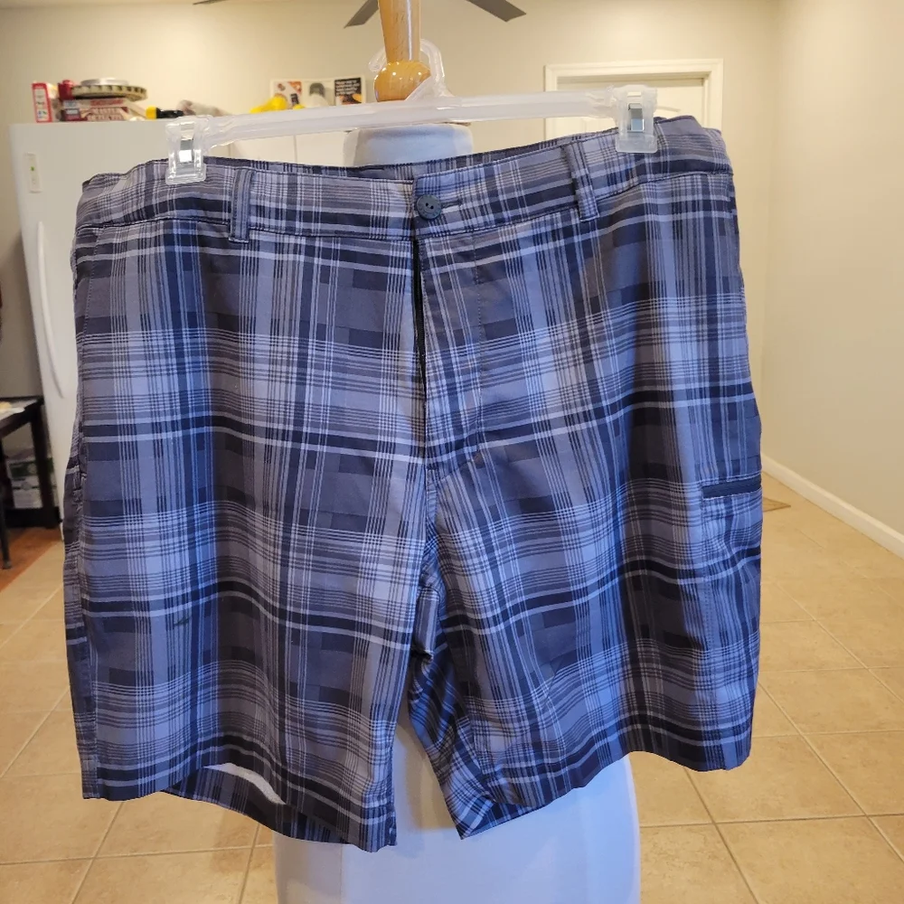 EUC~ THE NORTH FACE SHORTS